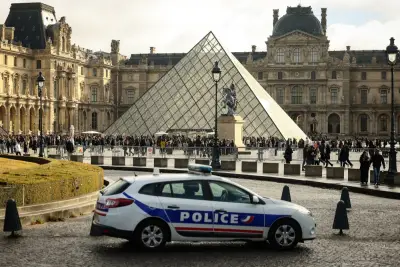 Suspects in Louvre heist arrested