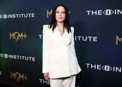 Why Mary-Louise Parker refuses to look at her Wikipedia page: ‘It’s bad’
