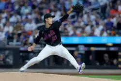 Jonah Tong can’t make it out of first inning in ugly Mets disaster